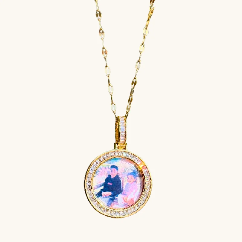 Gold Small Medallion Picture Necklace