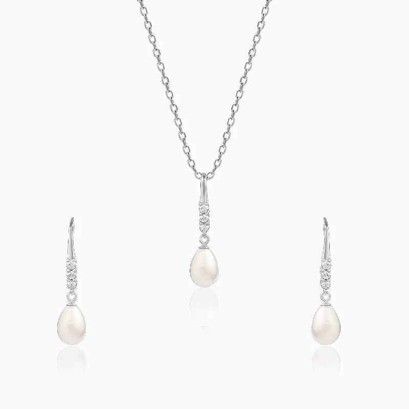 Anushka Sharma Silver Drops of Pearls Set