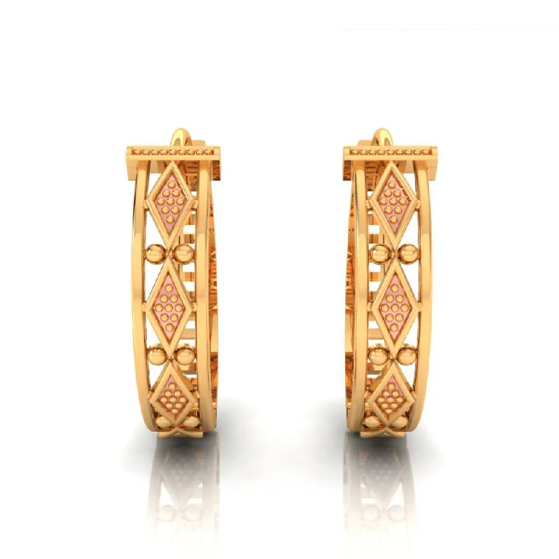 18k Unique Gold Earrings With A Series Of Diamond Shaped Design